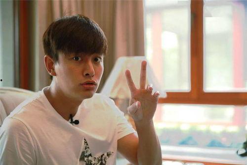 王源吃瓜嫂子视频,揭秘娱乐圈幕后故事