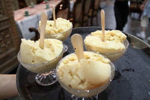 新疆吃瓜奶茶店视频大全,视频大全里的风味人生