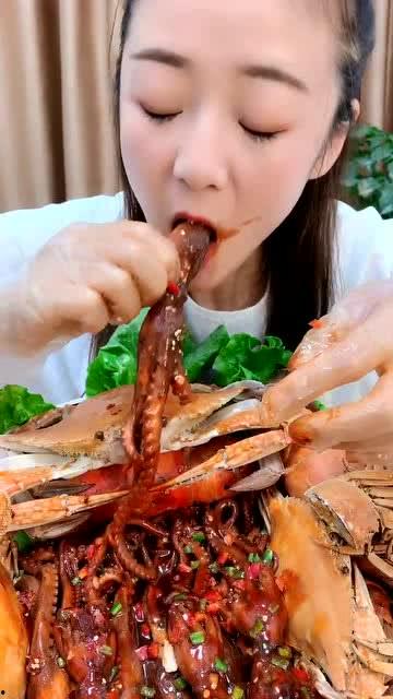 大瓜吃八爪鱼视频下载,揭秘视频下载背后的秘密